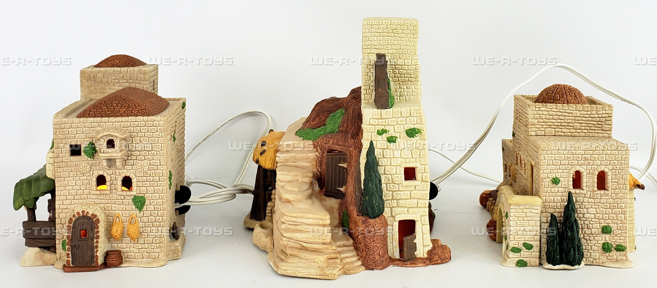 ミニチュア ジオラマ DEPARTMENT56 Bethlehem 聖書 商人 Amazon.com: Dept 56 Little Town Bethlehem Inn Holy Family Star