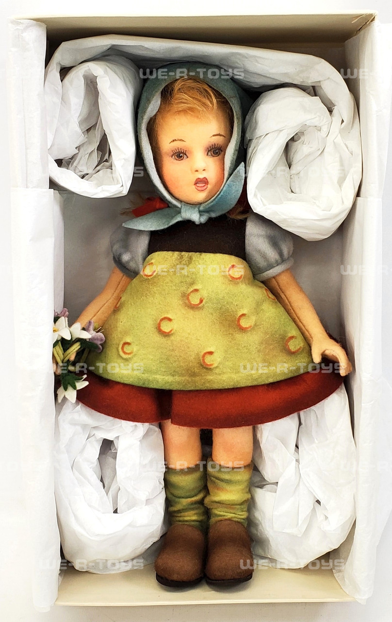 R. John Wright Original Felt Dolls Raindrops On Roses 