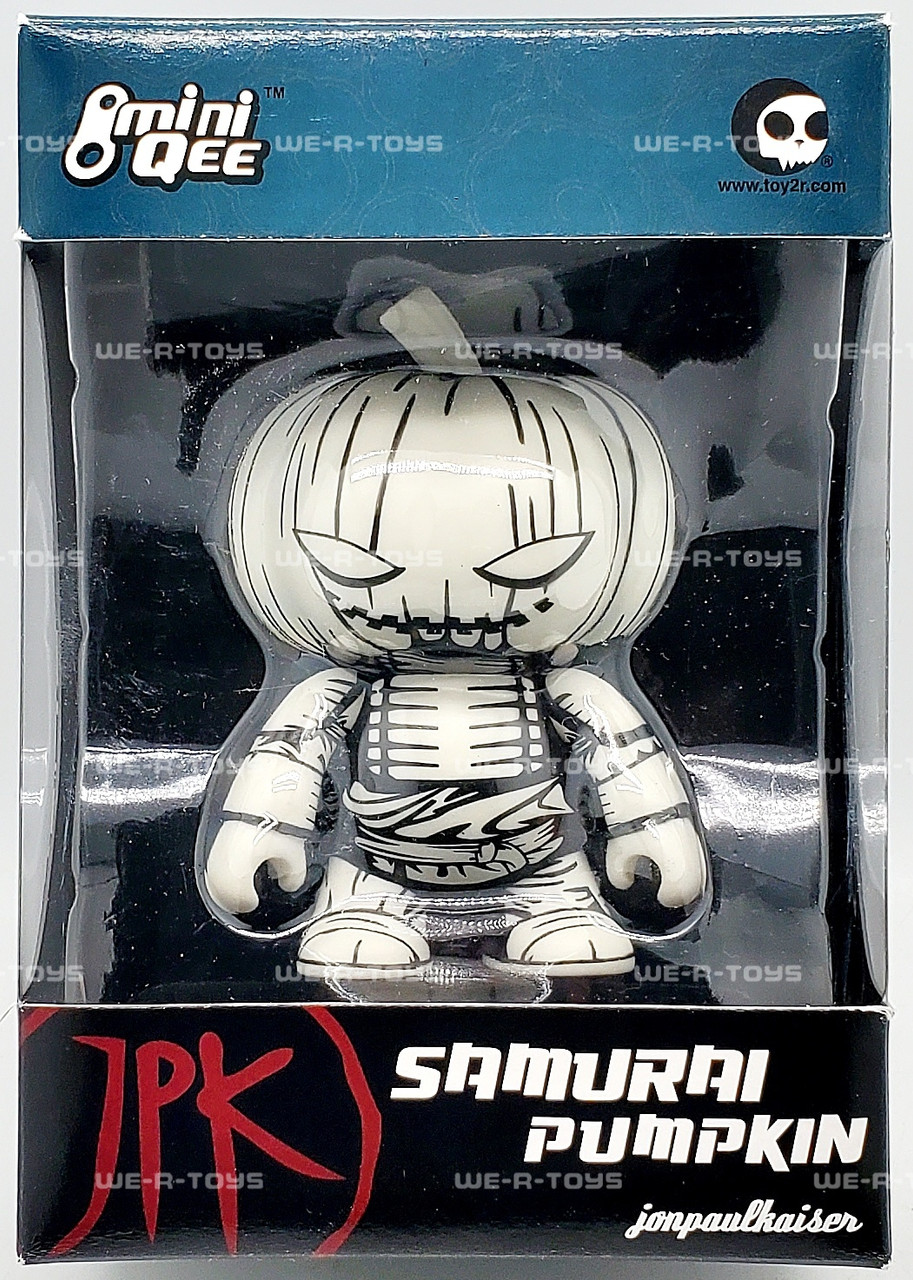 JonPaul Keiser Samurai Pumpkin Mini Qee Vinyl Figure Toy2R - We-R-Toys