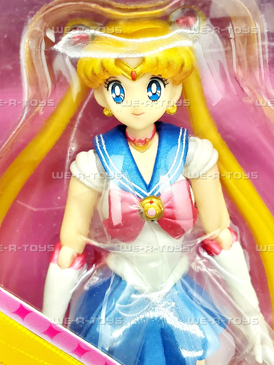 S.H. Figuarts Sailor Moon Pretty Guardian Sailor Moon Figure 2013