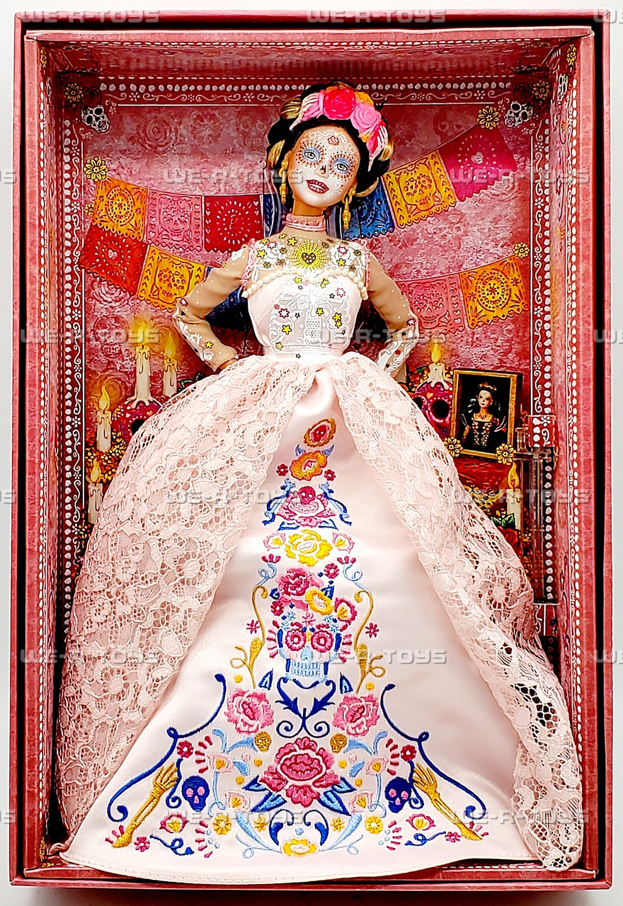 Barbie Signature Dia De Muertos Doll Brunette 2020 Mattel GNC40