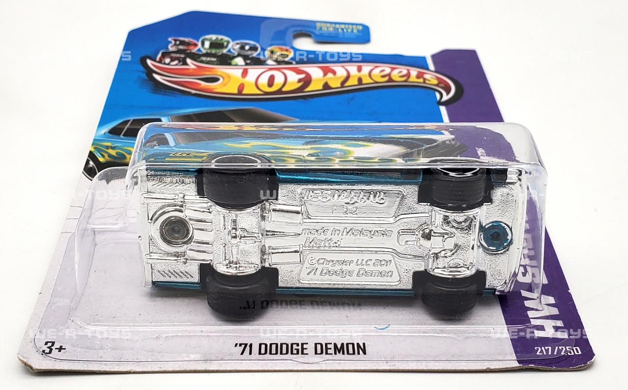 Hot Wheels Super Treasure Hunt HW Showroom '71 Dodge Demon 2012