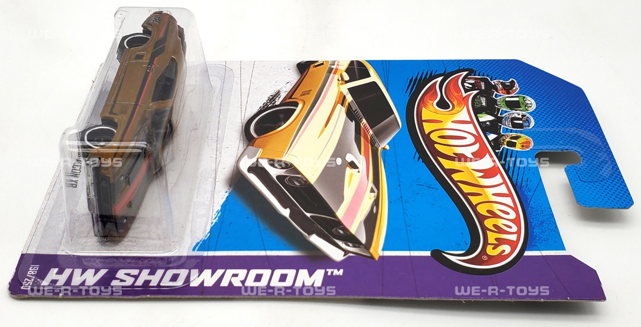 Hot Wheels Showroom Super Treasure Hunt '73 Ford Falcon XB 198/250