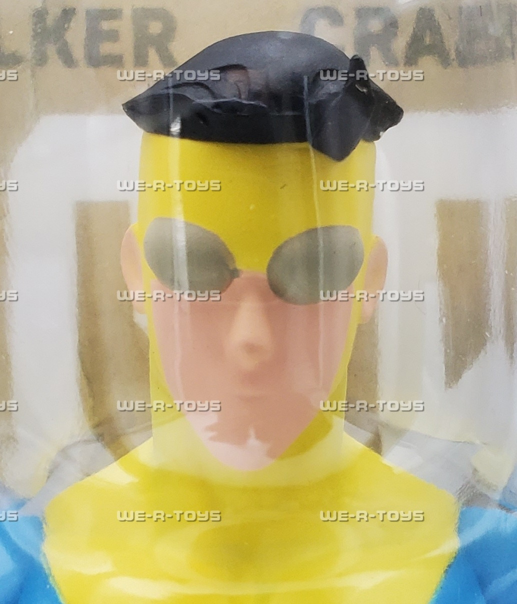 Invincible Book & Figure Box Set with Exclusive Flight Stand