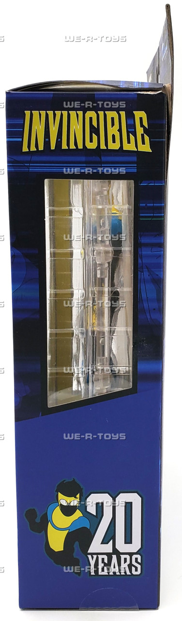 Invincible Book & Figure Box Set with Exclusive Flight Stand