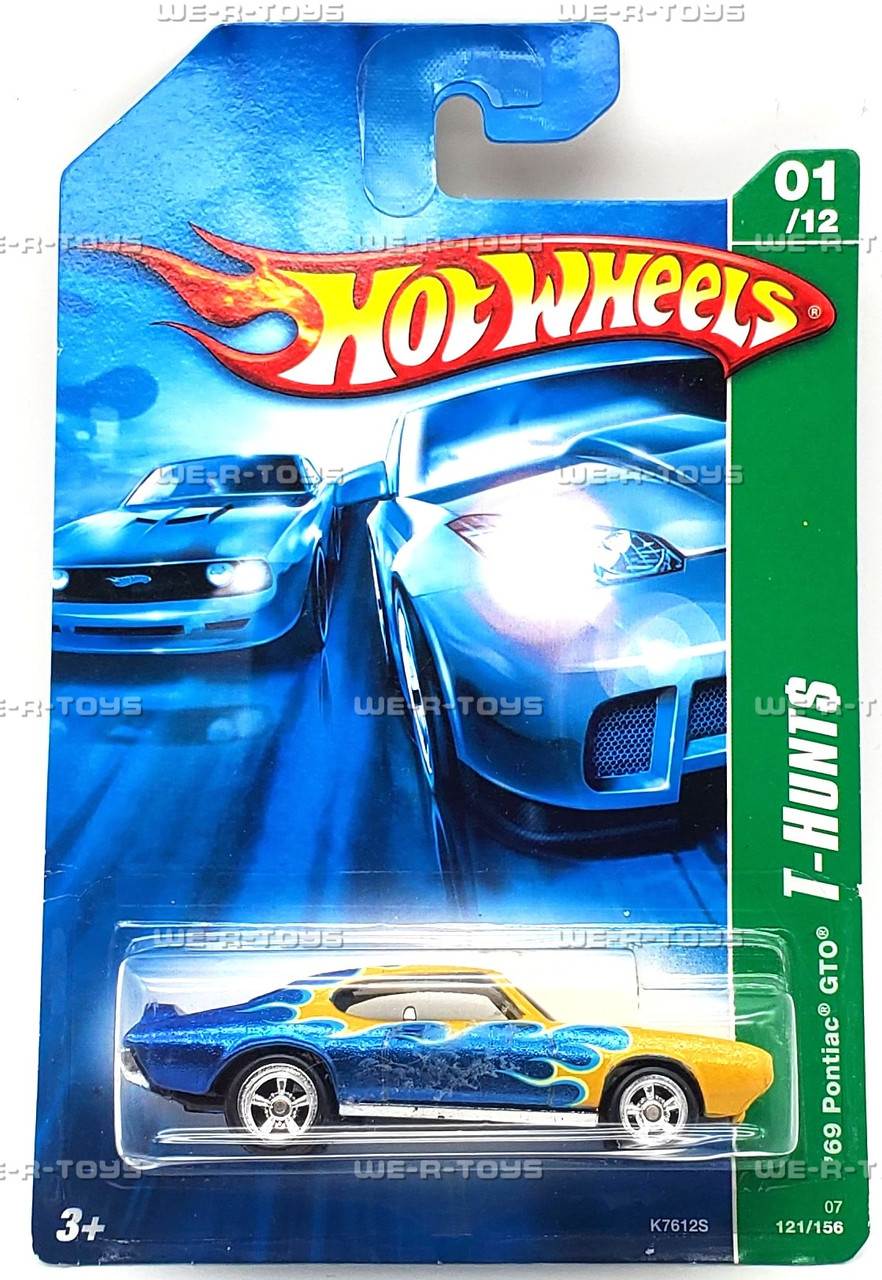 Hot Wheels Lot of 2 '69 Pontiac GTO Vehicle 1/12 Treasure Hunts