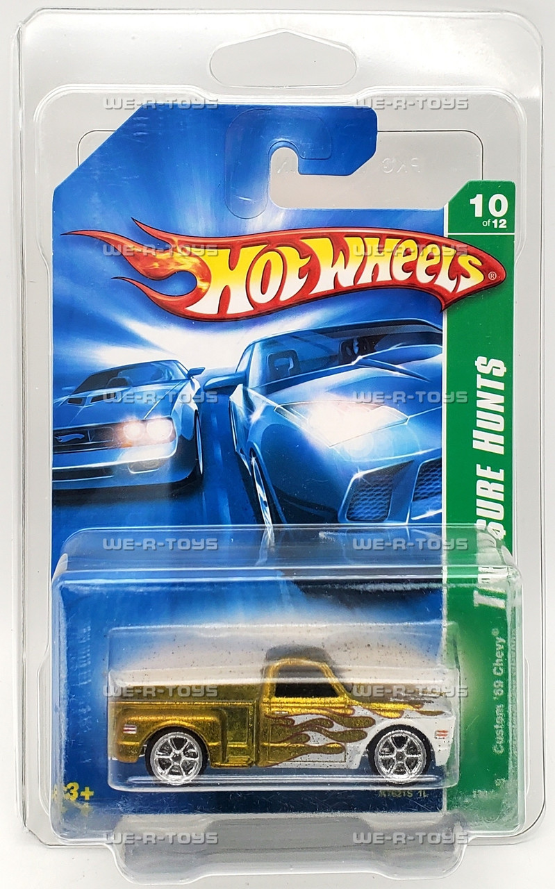 Hot Wheels Super Treasure Hunt Custom '69 Chevy Vehicle 2006
