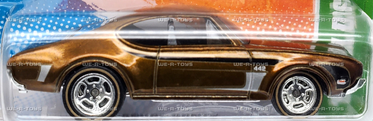 Hot Wheels '68 Olds 442 Super Treasure Hunt Vehicle 2010 Mattel