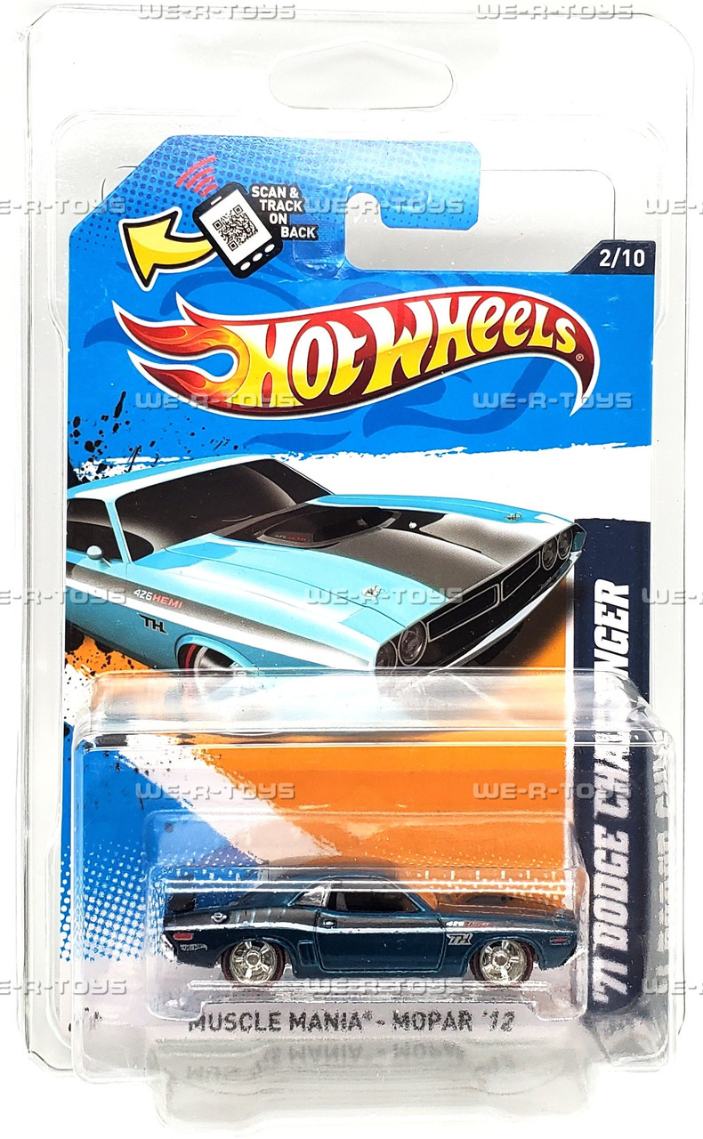 Hot Wheels 71 Dodge Challenger Muscle Mania - Mopar 12 Car 2011