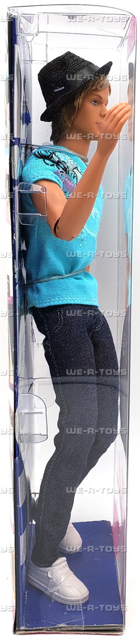 Barbie Fashionistas Ken Hottie/Cutie Doll 100+ Poses! 2009