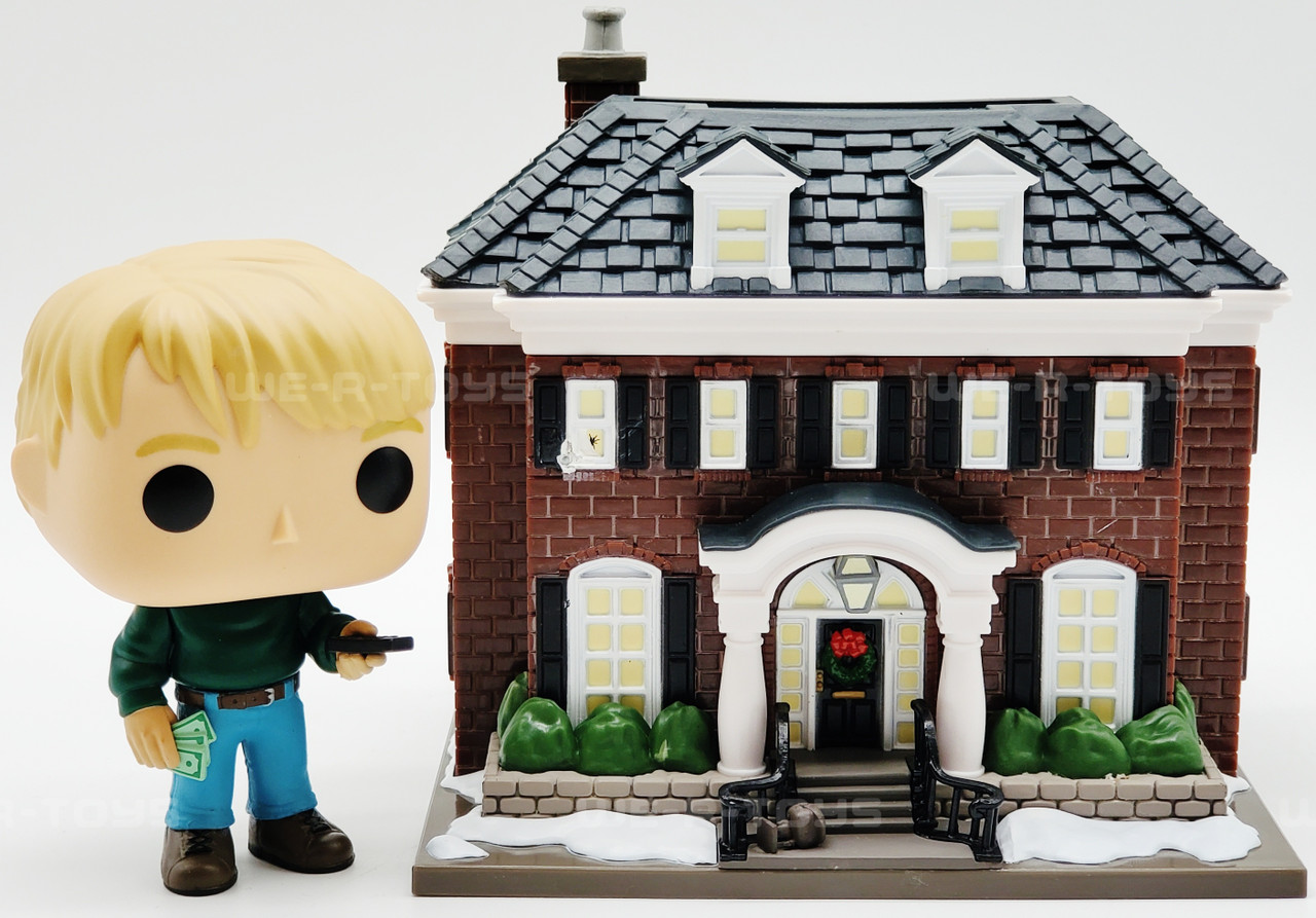 Funko POP Town #41 Home Alone Kevin with McCallister Home