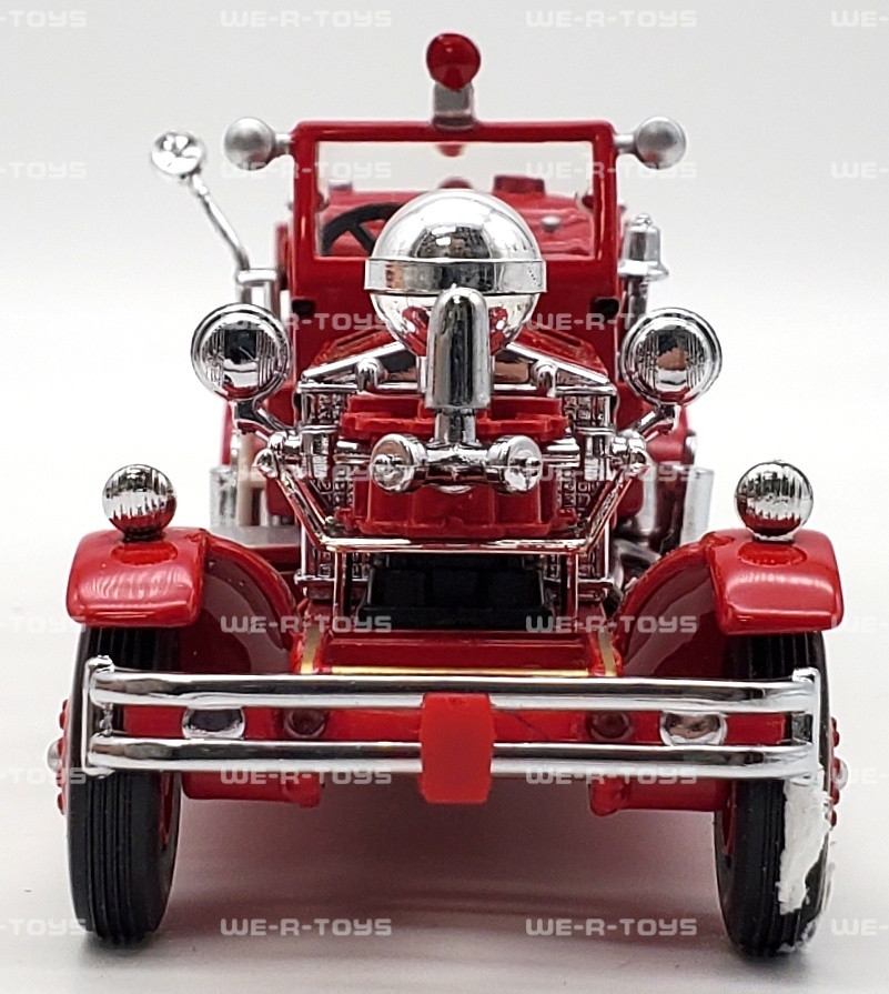 Matchbox Models of Yesteryear Fire Engine Series 1930 Ahrens-Fox