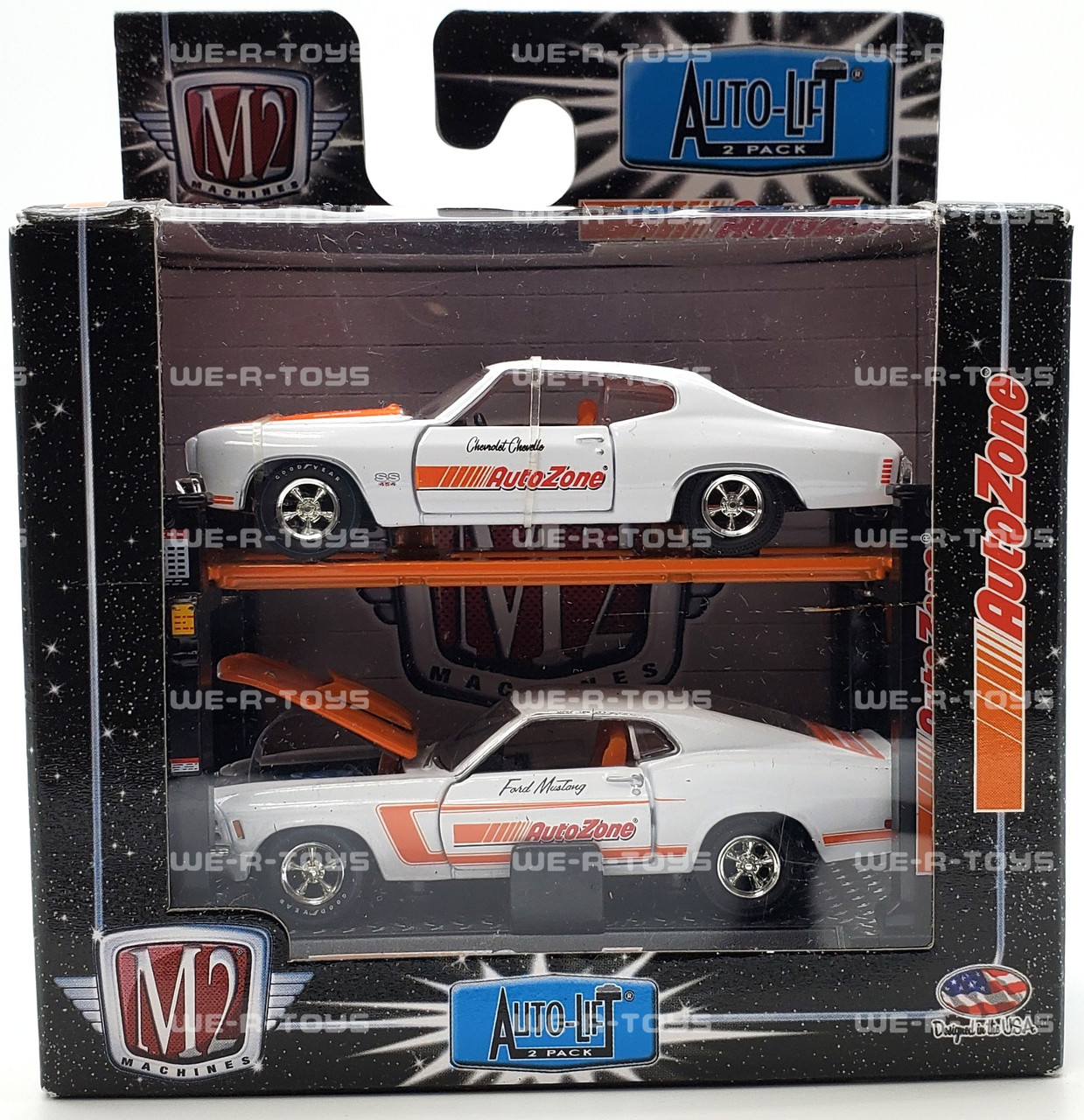 M2 Machines AutoZone Auto-Lift Vehicles 2 Pack 2011 Castline