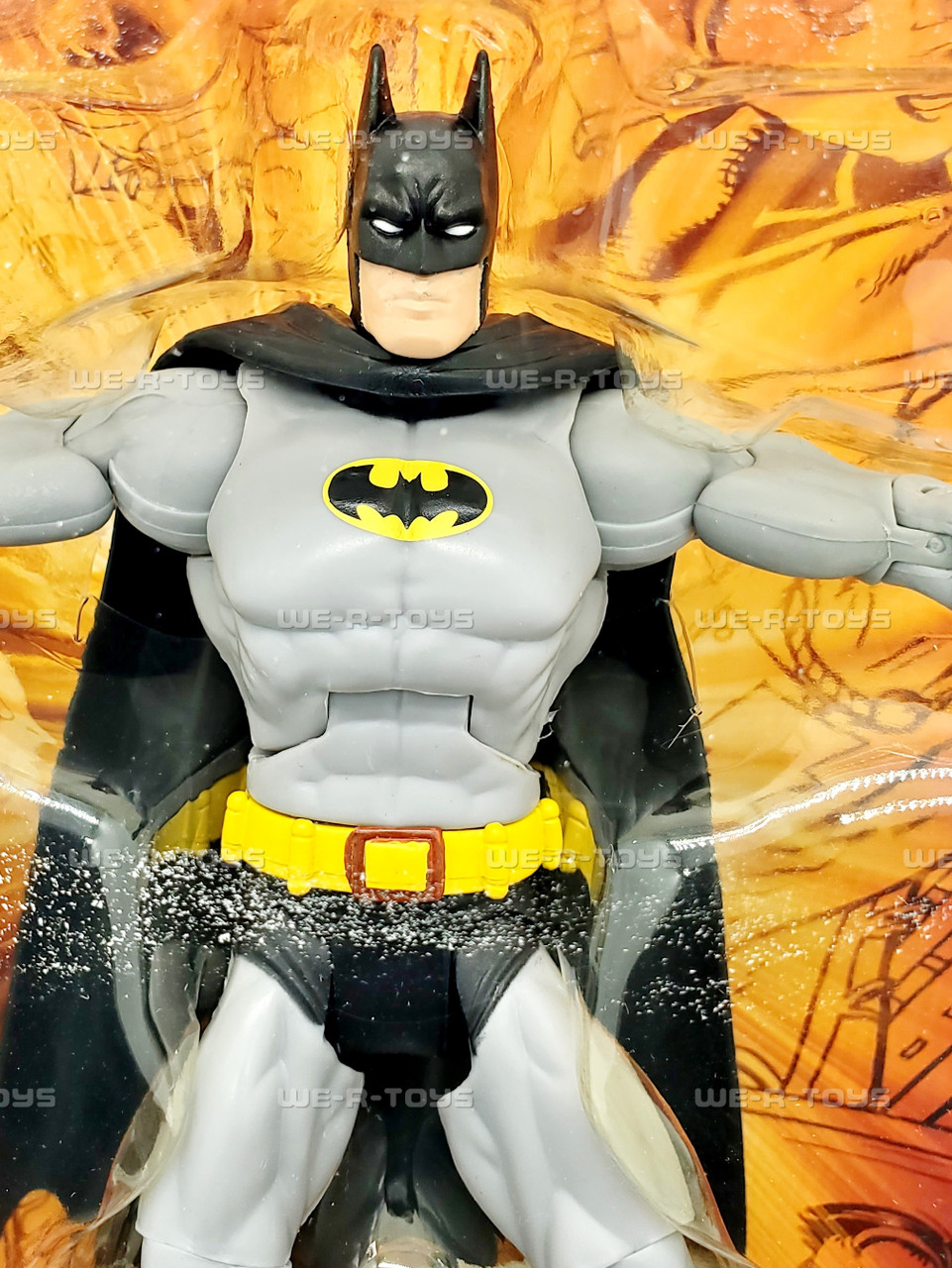 DC Universe Classic Batman Action Figure 2009 Mattel R5772 - We-R-Toys