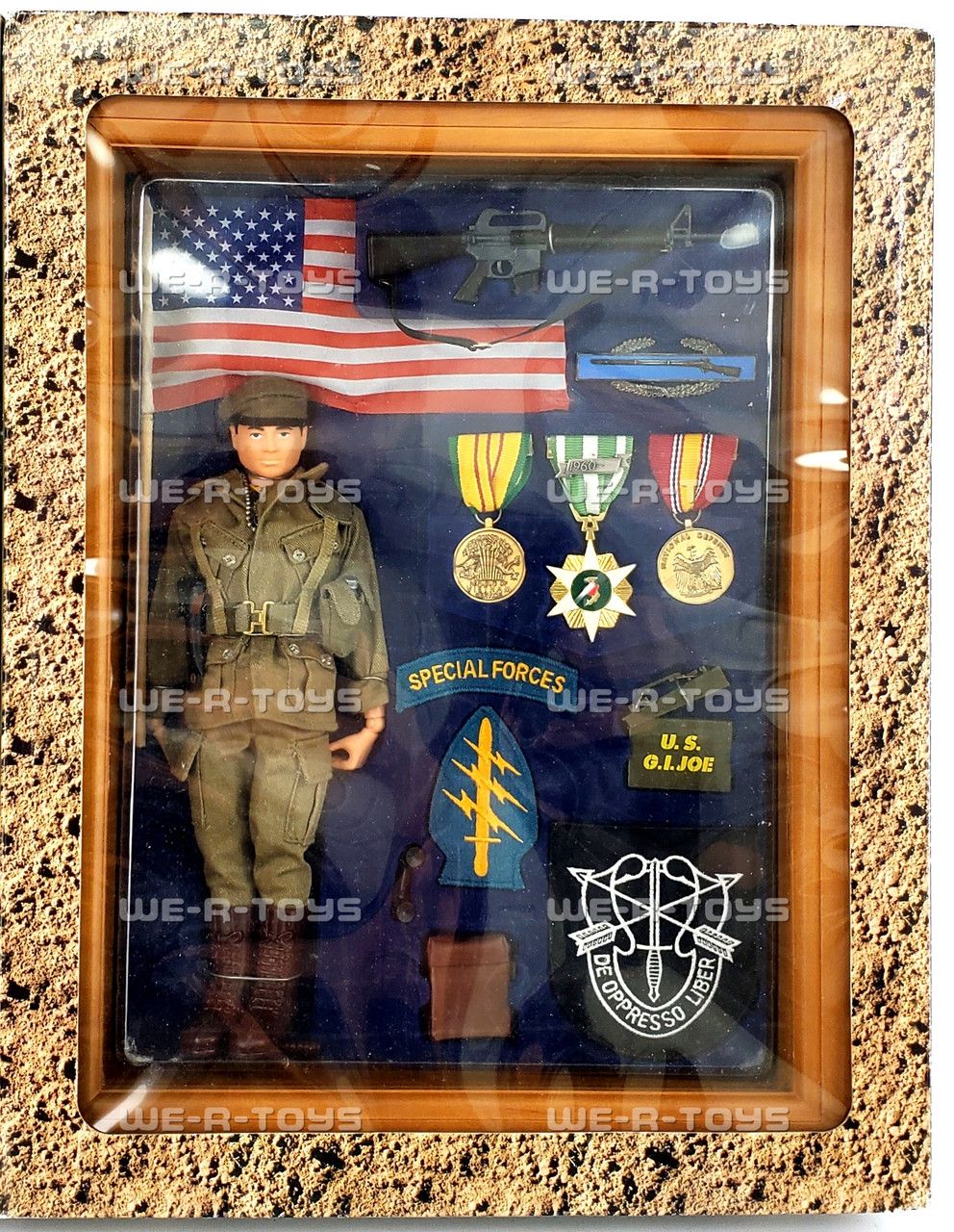 Joe Timeless Collection FAO Schwarz Green Beret Memorabilia