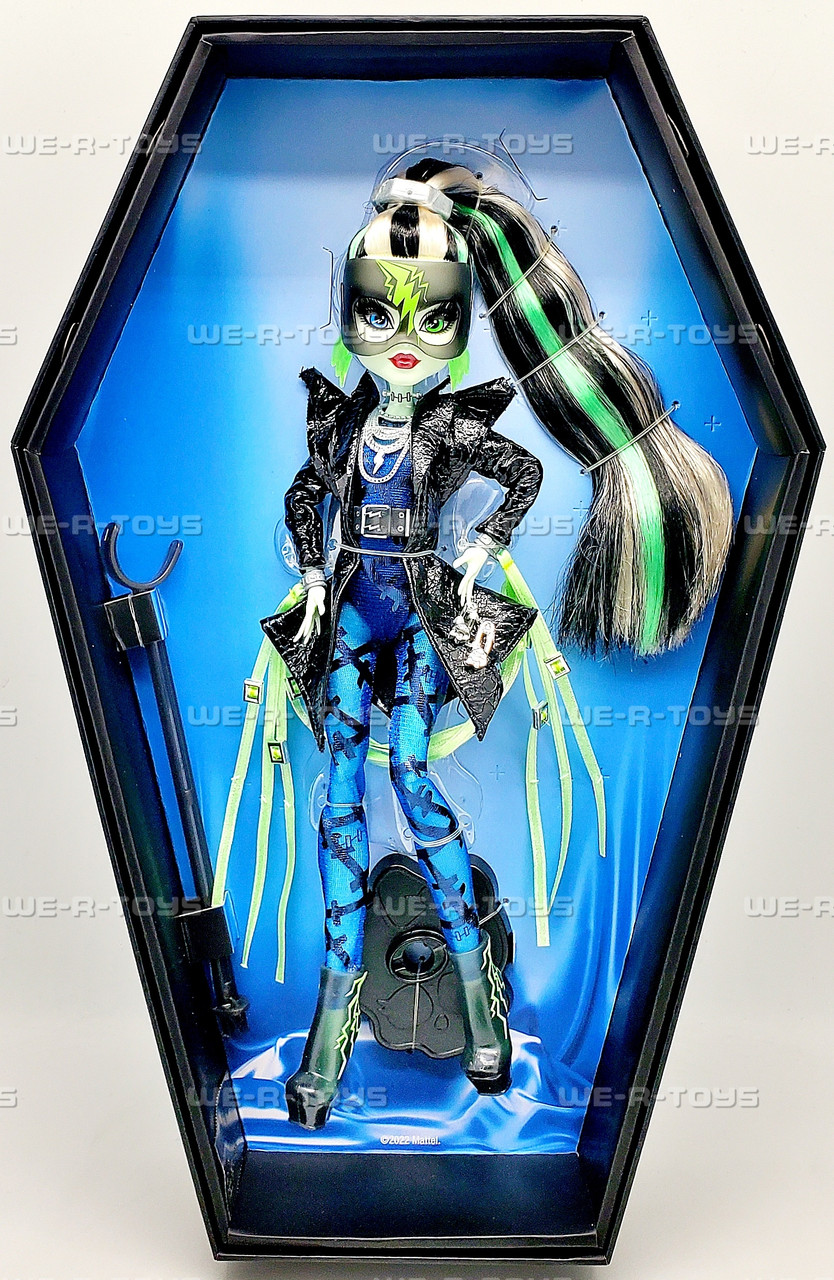 Monster High Haunt Couture Midnight Runway Frankie Stein