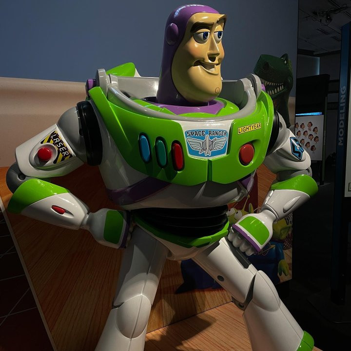 Disney Pixar Toy Story Action Chop Buzz Lightyear Talking Figure