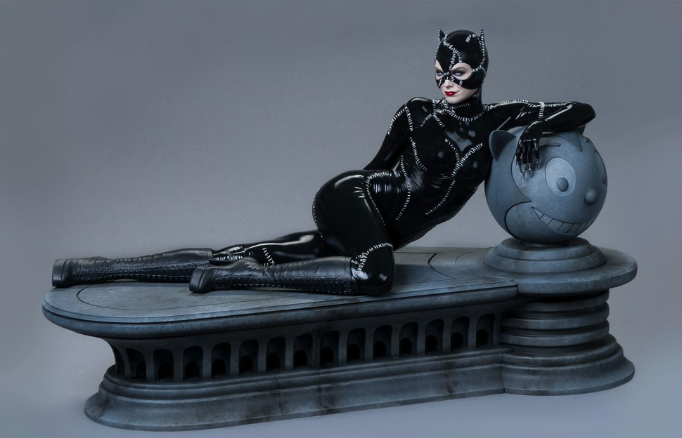 ツイーターヘッド 1/4スケール キャットウーマン Catwoman Maquette by Tweeterhead DC Comics 1:4 Scale Sideshow - We