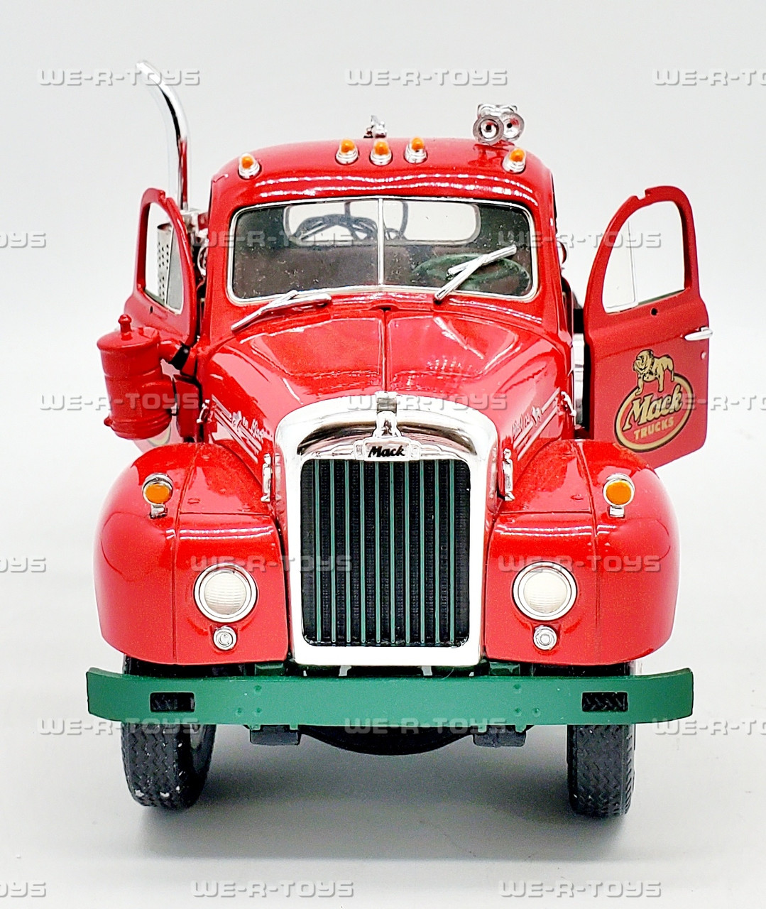 自動車 1960 Modei B-61 st Mack Tractor 1960 Model B-61st Mack Tractor Truck Eastwood Automobilia