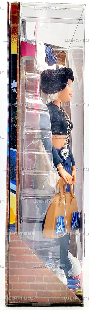 Flavas Happy D Doll 2003 Mattel C1958 - We-R-Toys