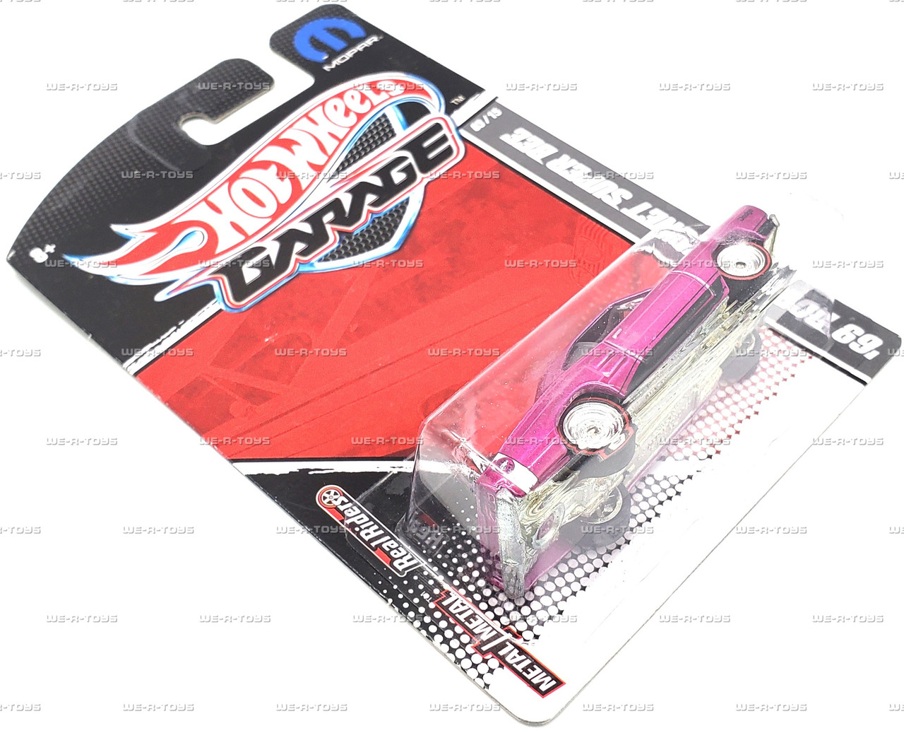 Hot Wheels Garage 69 Dodge Coronet Super Bee 03/15 Vehicle 2010
