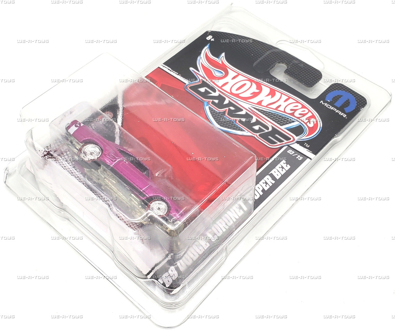 Hot Wheels Garage 69 Dodge Coronet Super Bee 03/15 Vehicle 2010