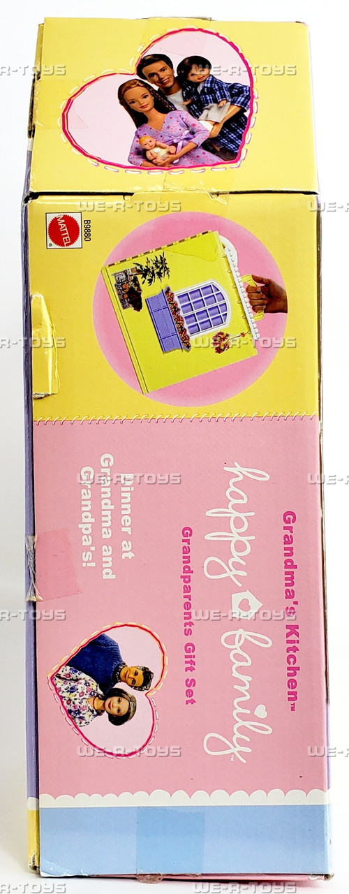 Barbie Happy Family Grandma's Kitchen Doll Giftset Playset