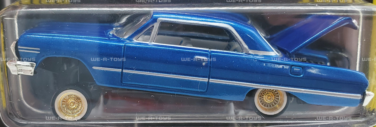 Revell Lowrider Magazine Issue 151 Blue '63 Chevy Impala Die-Cast