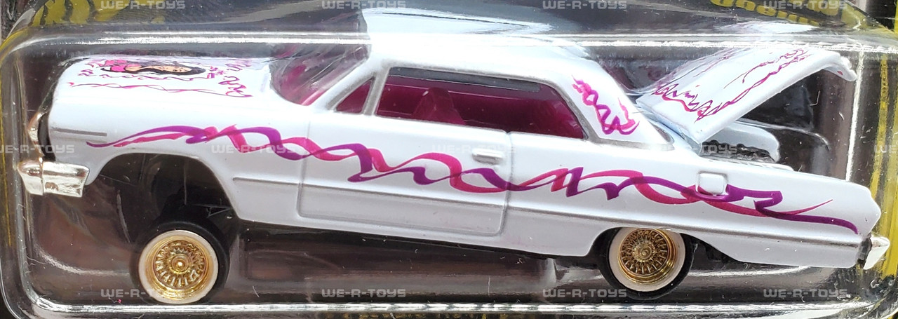 Revell Lowrider Magazine Issue 142 White '63 Chevy Impala Die-Cast