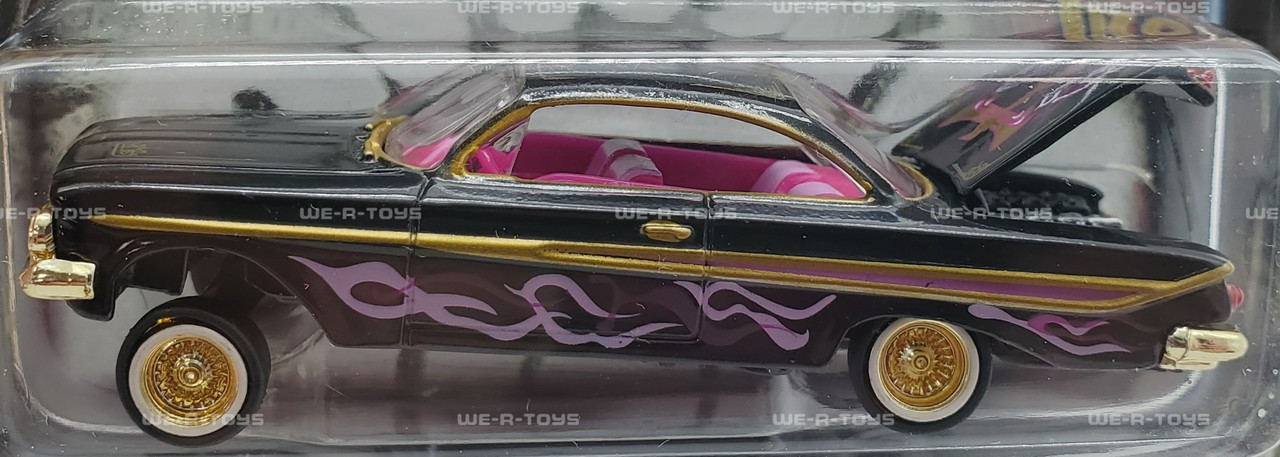 Revell Lowriders Issue 38 Black '61 Chevy Impala Die-Cast