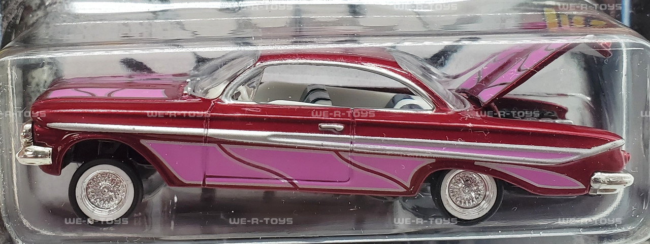 Revell Lowriders Issue 66 Purple '61 Chevy Impala Die-Cast Car NEW