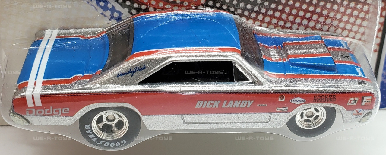 Hot Wheels Vintage Racing Dick Landy's '68 Hemi Dart Car 2010