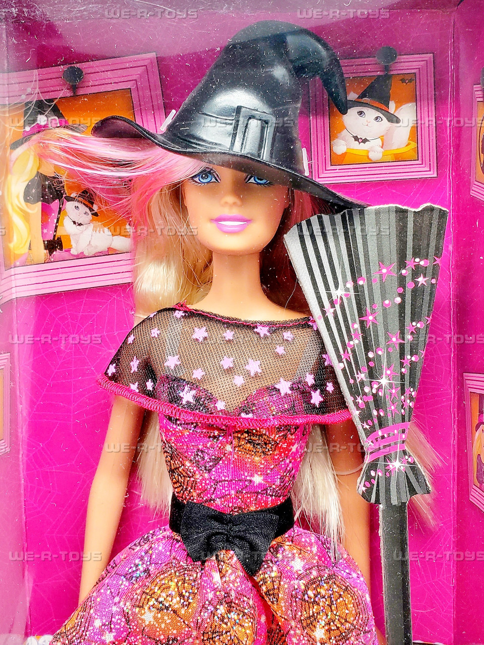 Barbie Halloween Haunt Doll 2011 Mattel X4868 - We-R-Toys
