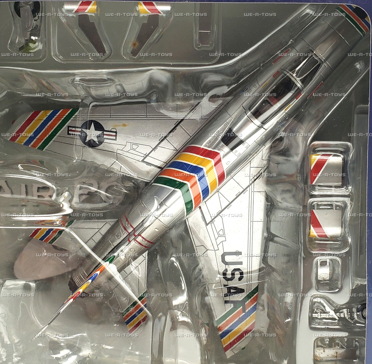 Hobby Master 1:72 Air Power Series F-100C Super Sabre 2009