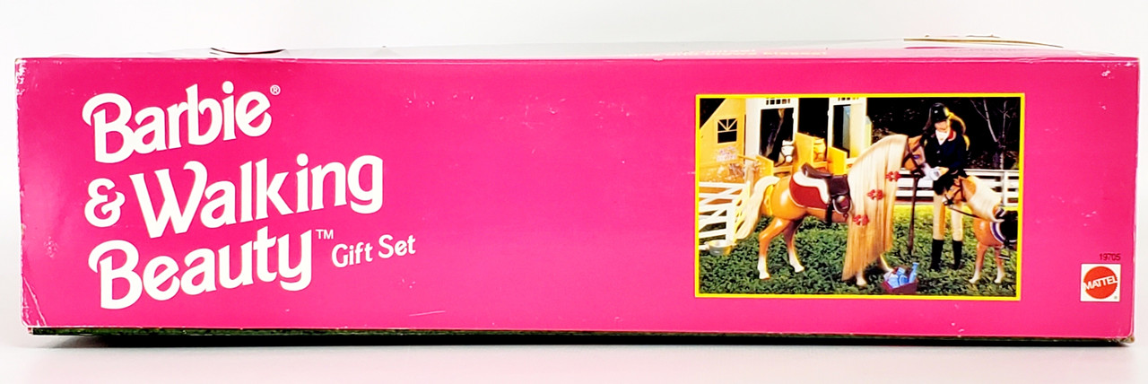 バービーBarbie & Walking Beauty GiftSet Barbie And Walking Beauty Gift Set In Original Box Walks