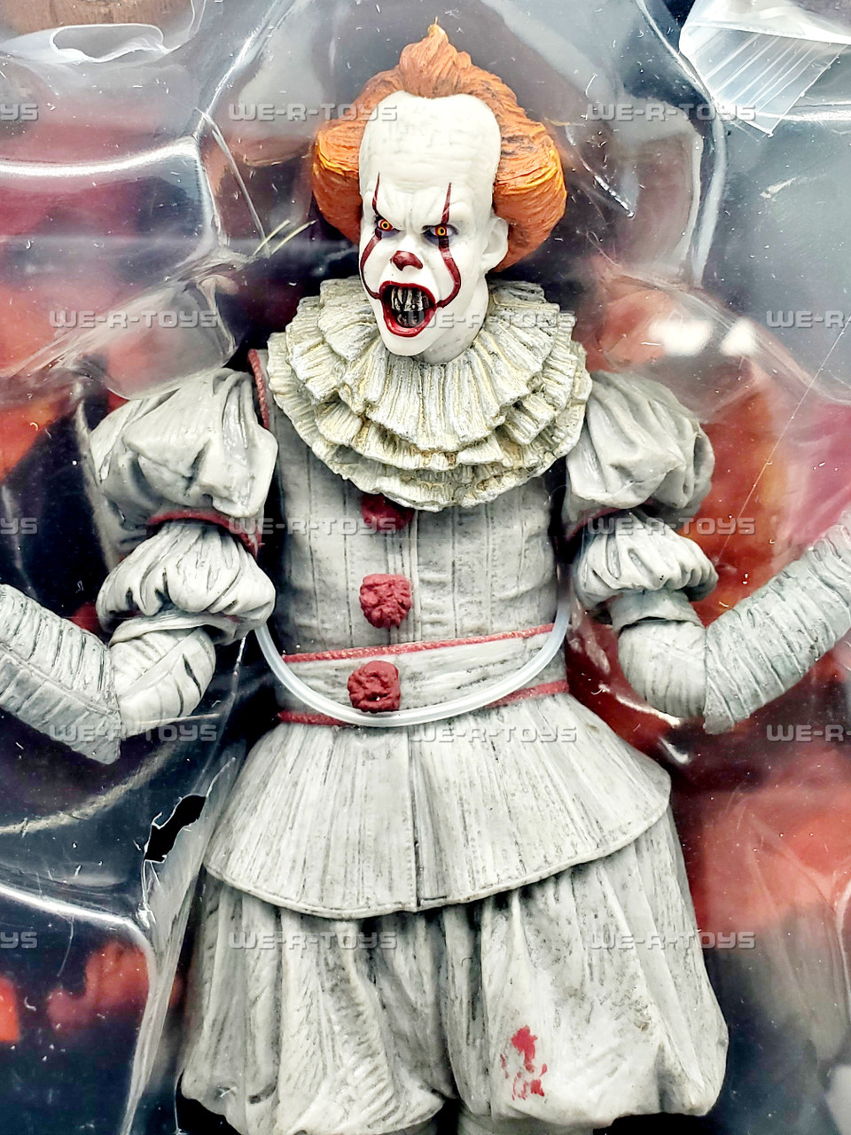 IT Pennywise the Dancing Clown Figure NECA 45470 - We-R-Toys