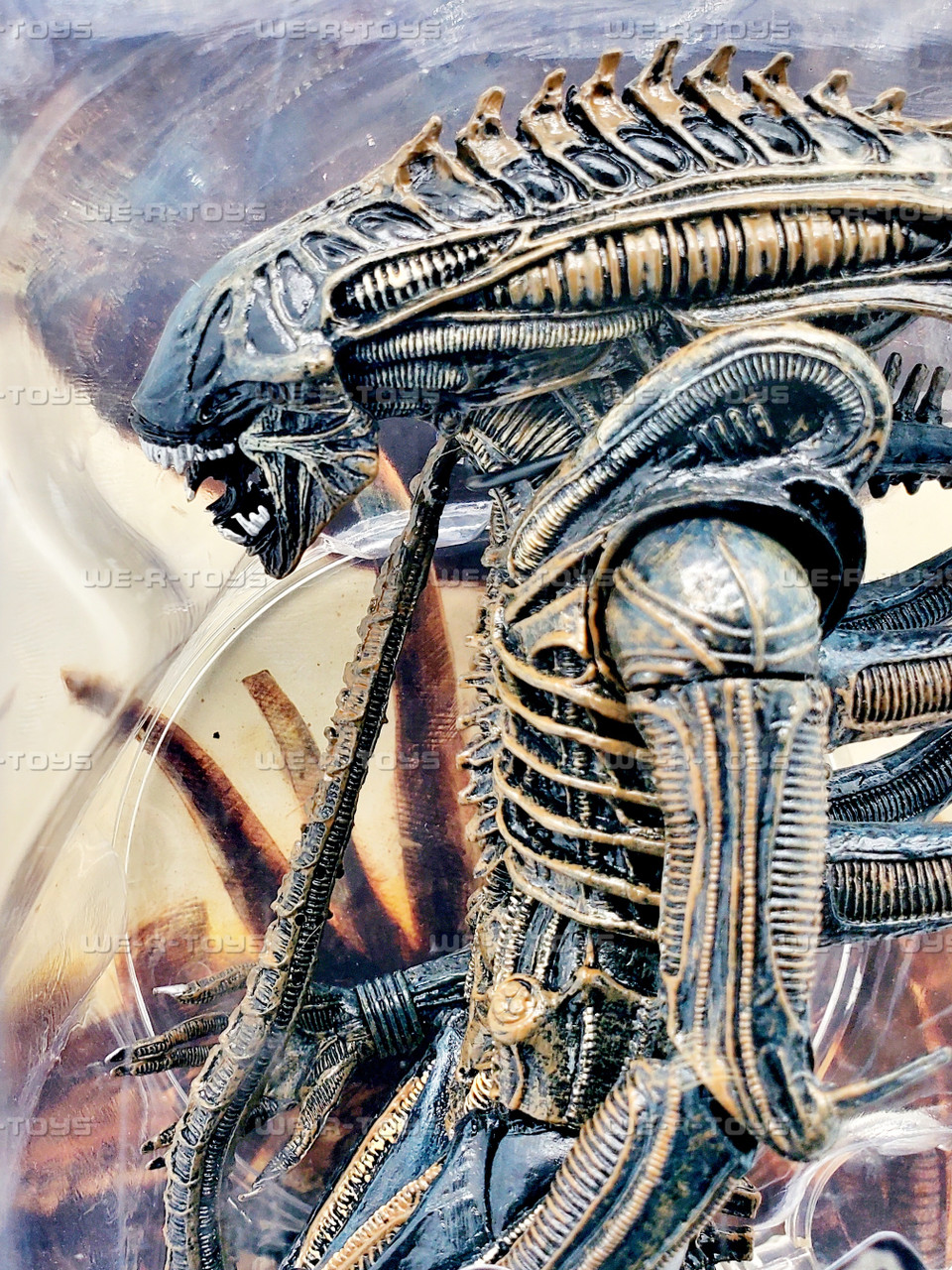 Aliens Defiance Xenomorph Action Figure 2017 NECA 51635 - We-R-Toys
