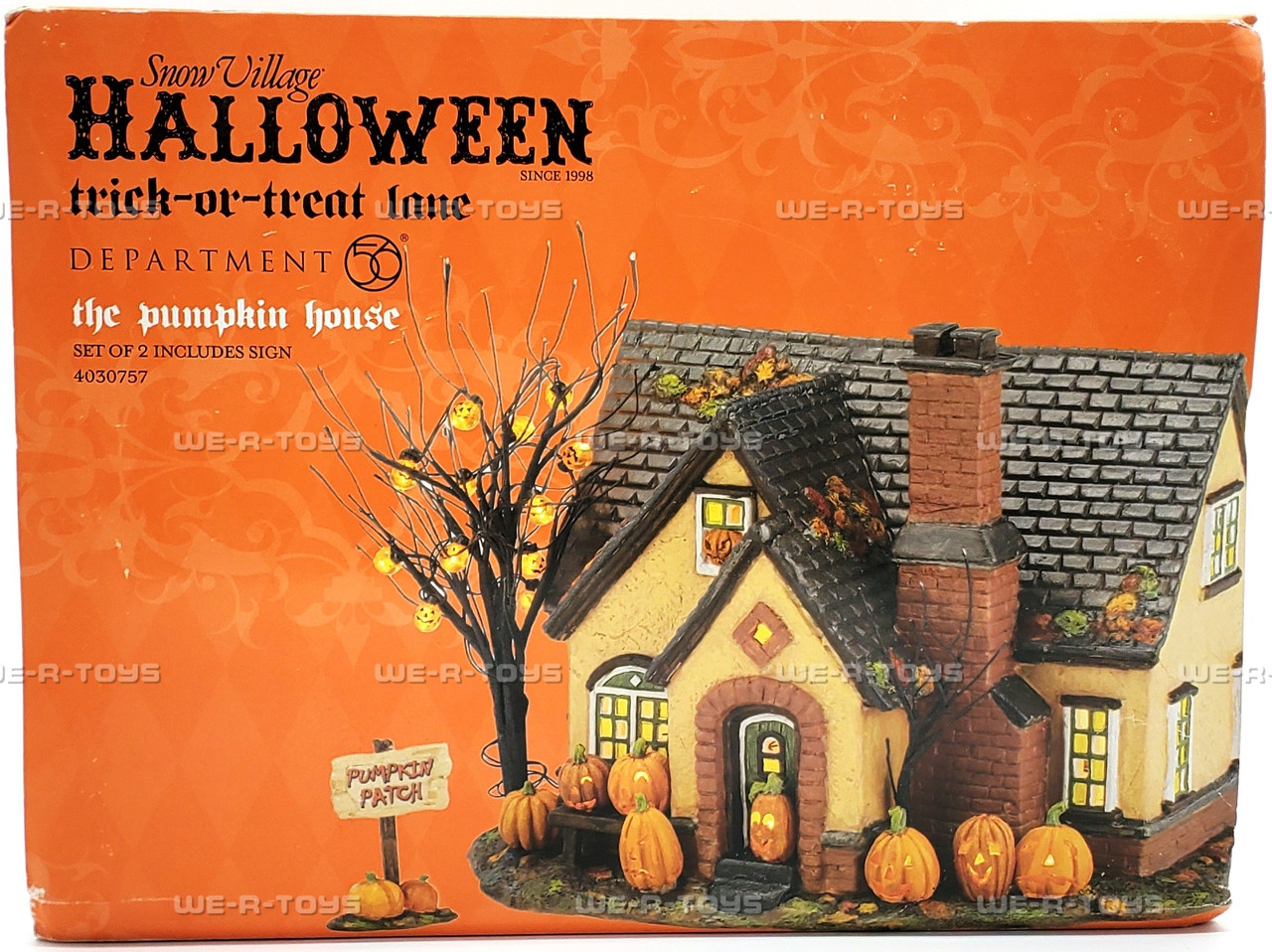 Dept 56 Halloween Trick or Treat Lane the Pumpkin House Lighted
