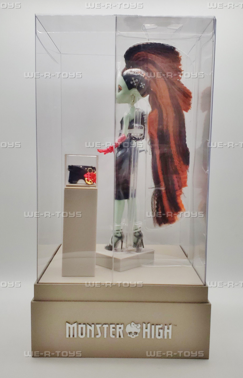 Monster High Skullector Doll x Off White Collab Electra Melody