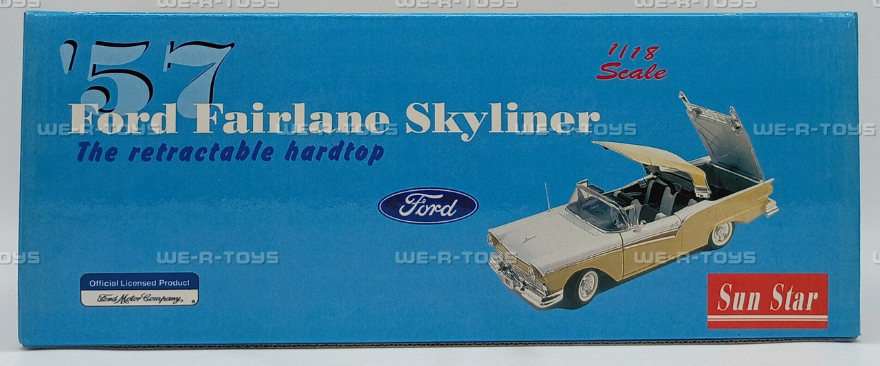 Sun Star Classic Models 1957 Ford Fairlane Skyliner Green & White