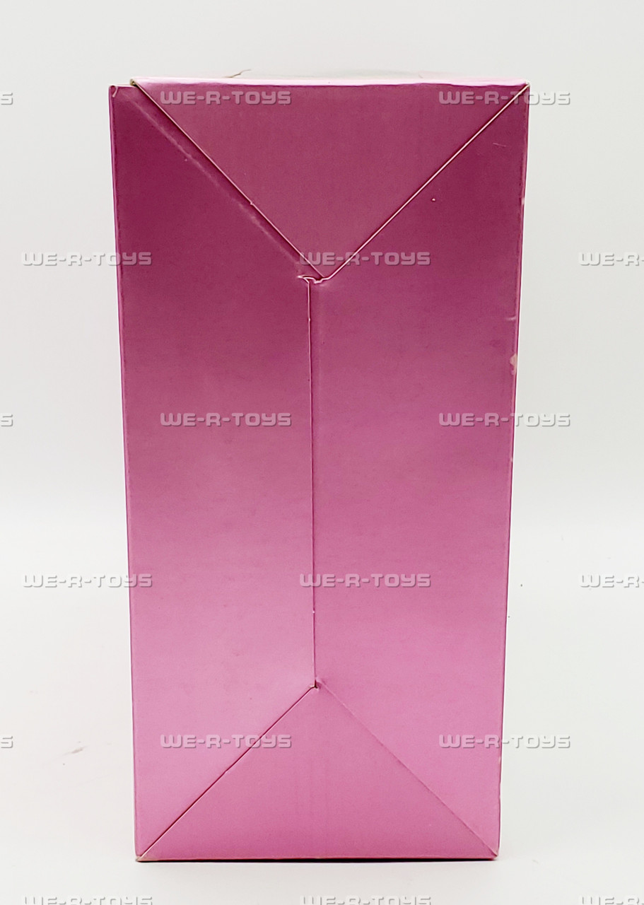 Momoko Doll 1:6 Scale Snow White Sekiguchi Pet Works Doll Division