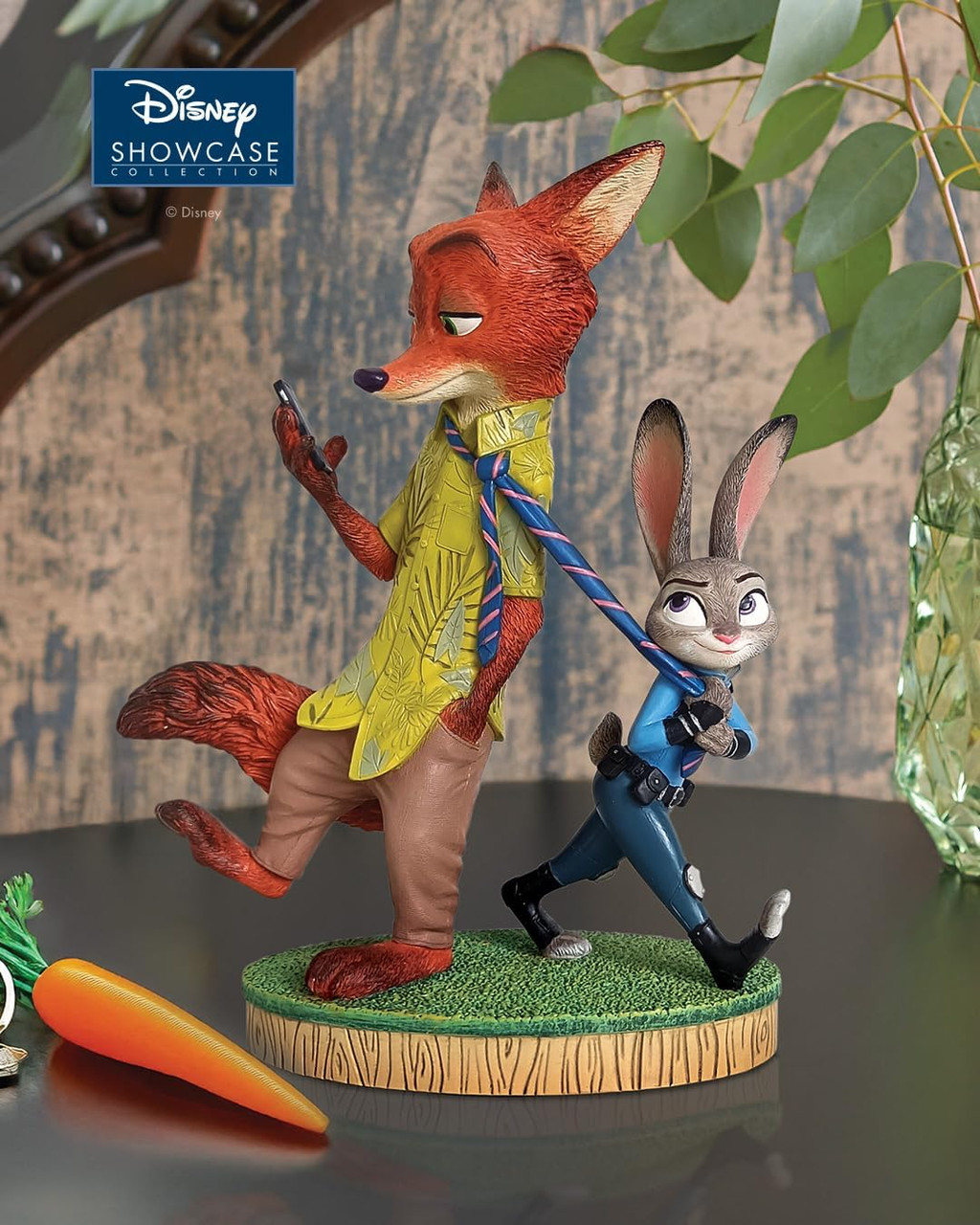 Disney Showcase Zootopia Nick and Judy Figurine Enesco - We-R-Toys