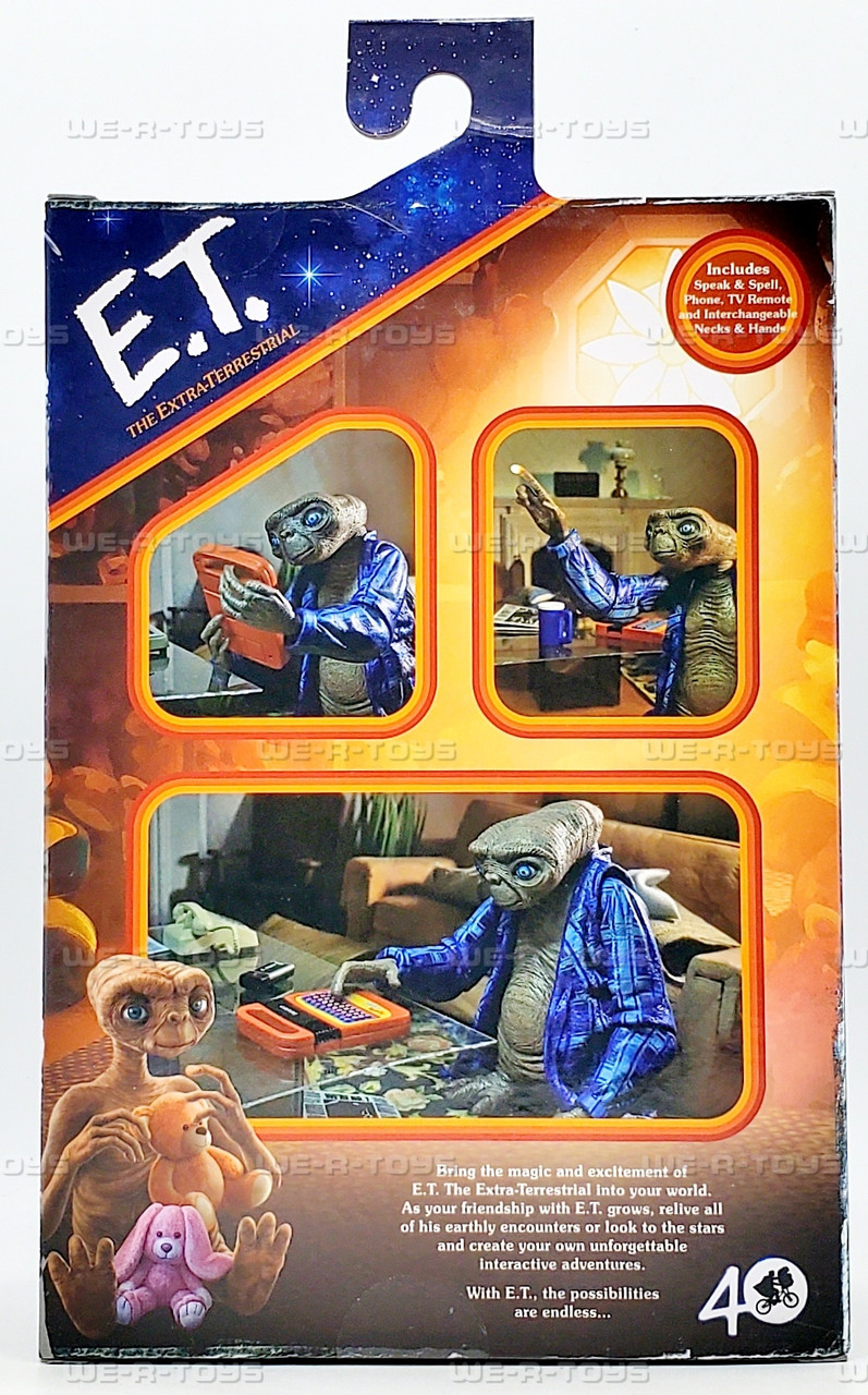 E.T. The Extra-Terrestrial Ultimate Telepathic E.T. Figure 2022