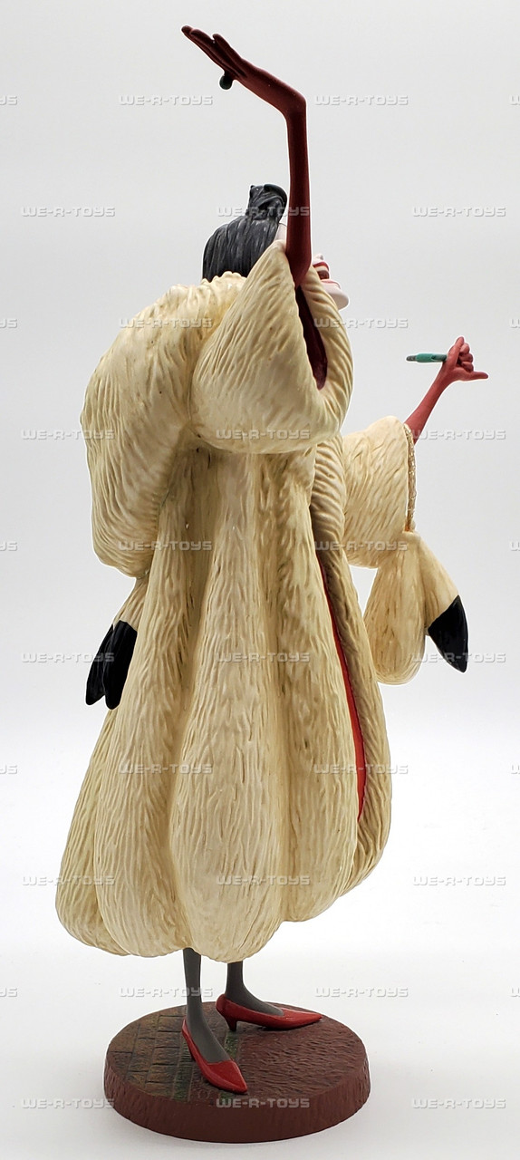 Cruella De Vil 101 Dalmatians 1995 Members-Only Sculpture WDCC