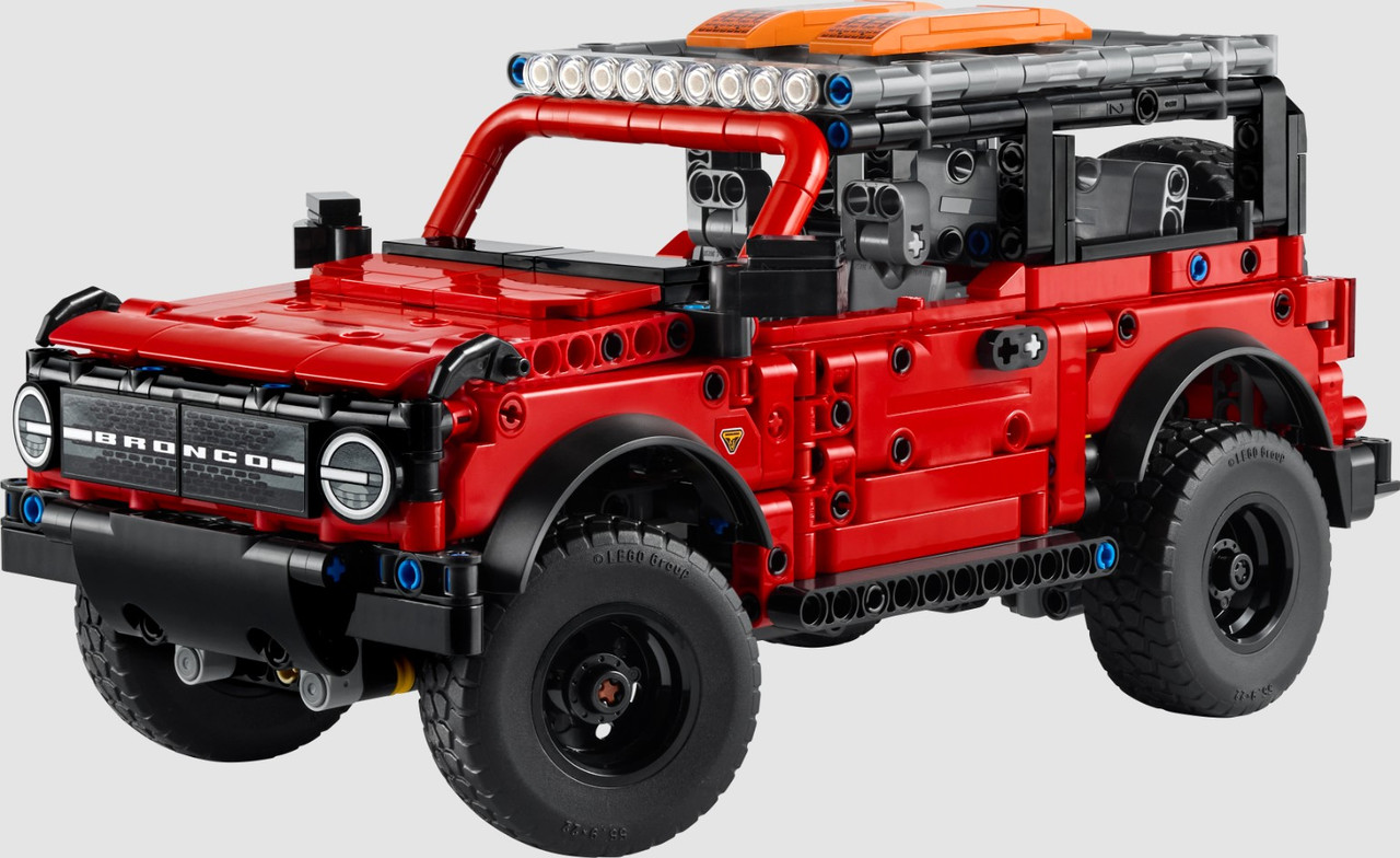 LEGO Technic Ford Bronco SUV 943 Piece Building Set 42213 - We-R-Toys