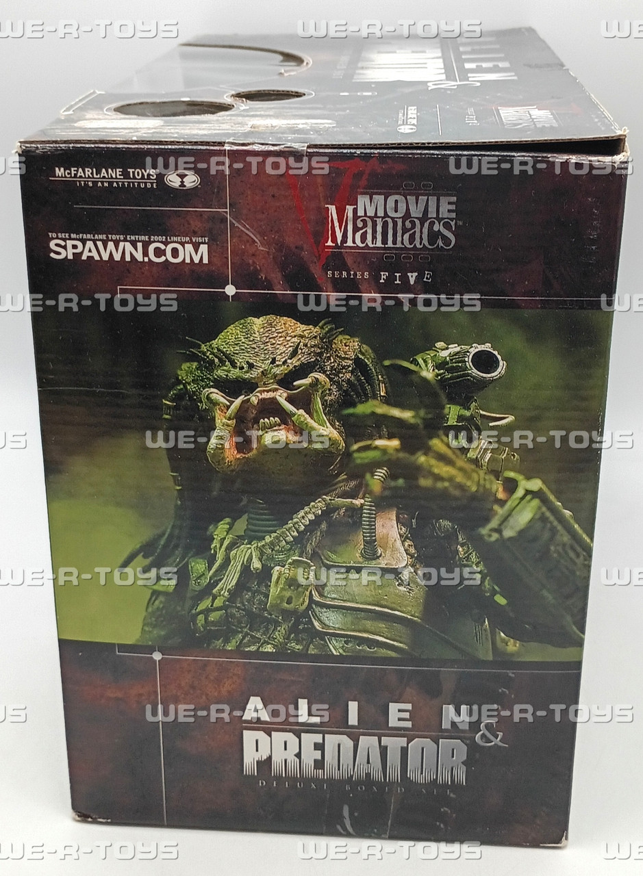 Alien & Predator Movie Maniacs Series 5 Deluxe Figure Set
