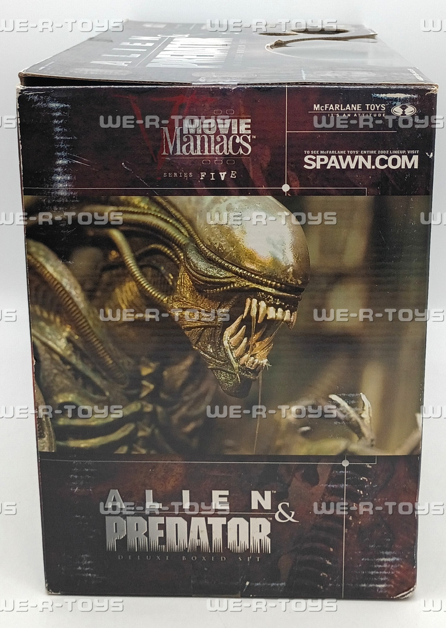 Alien & Predator Movie Maniacs Series 5 Deluxe Figure Set