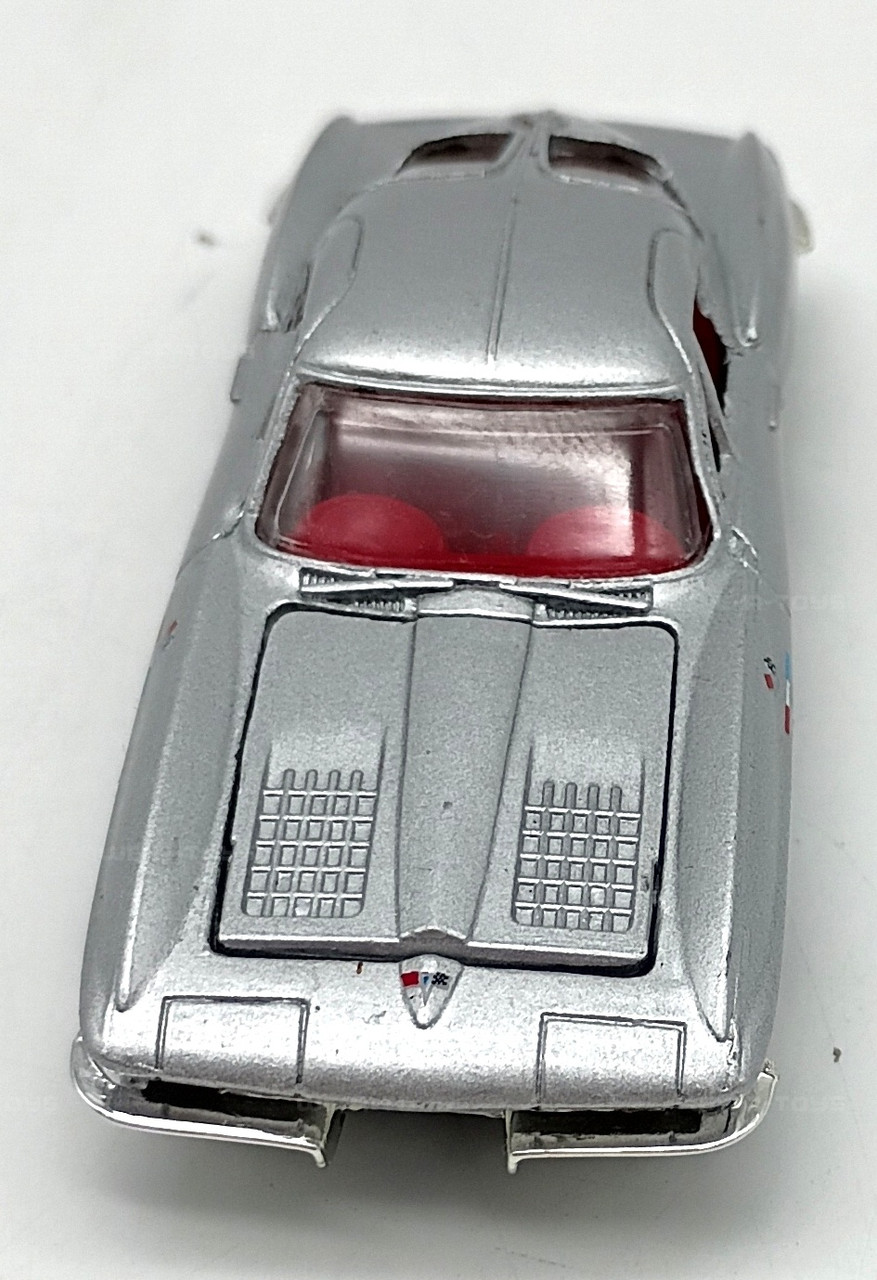 ERTL Collectibles 1963 Corvette Silver Replica Vehicle #39421 ERTL