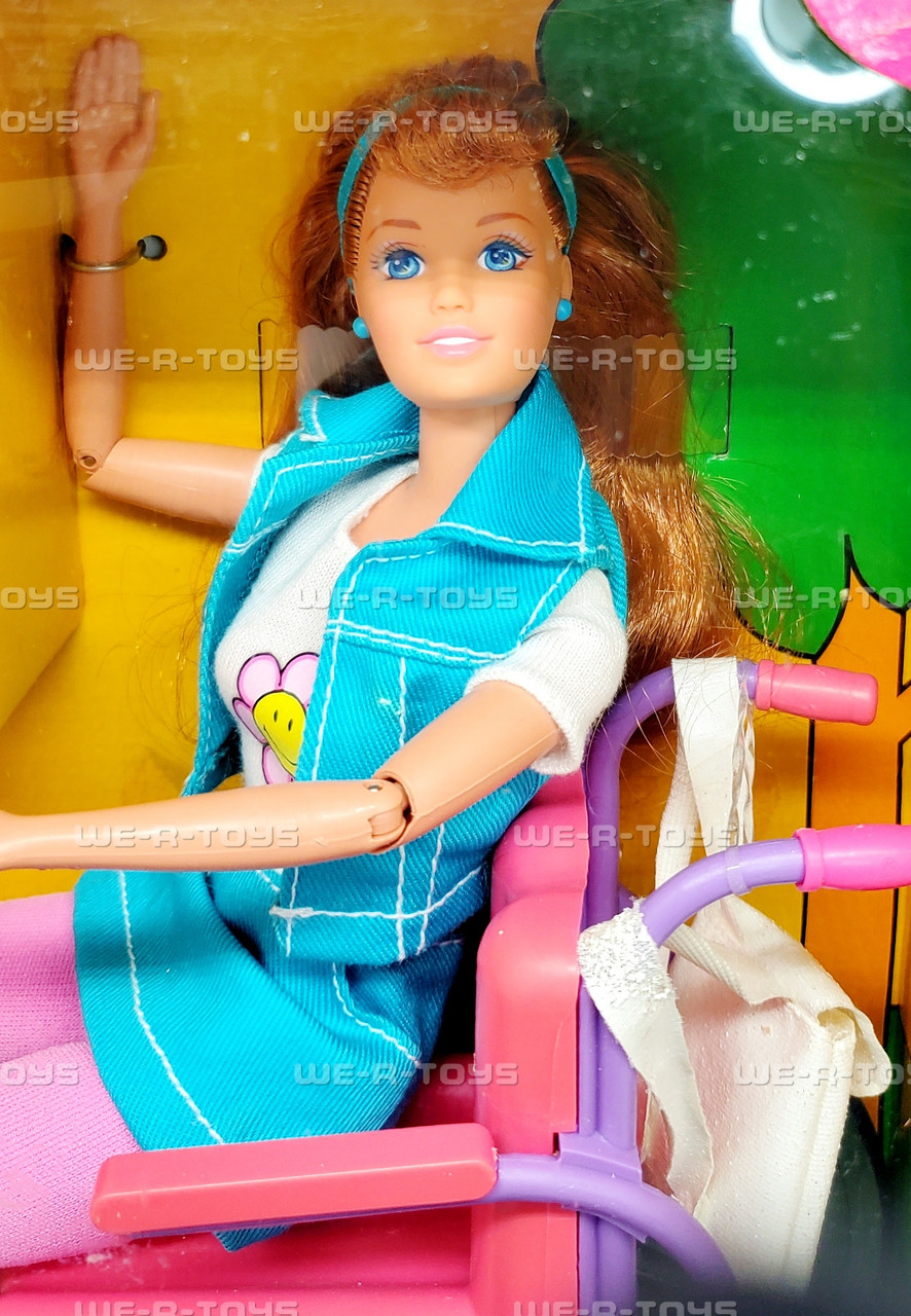 Share a Smile Becky Barbie Doll 1996 Mattel15761 - We-R-Toys