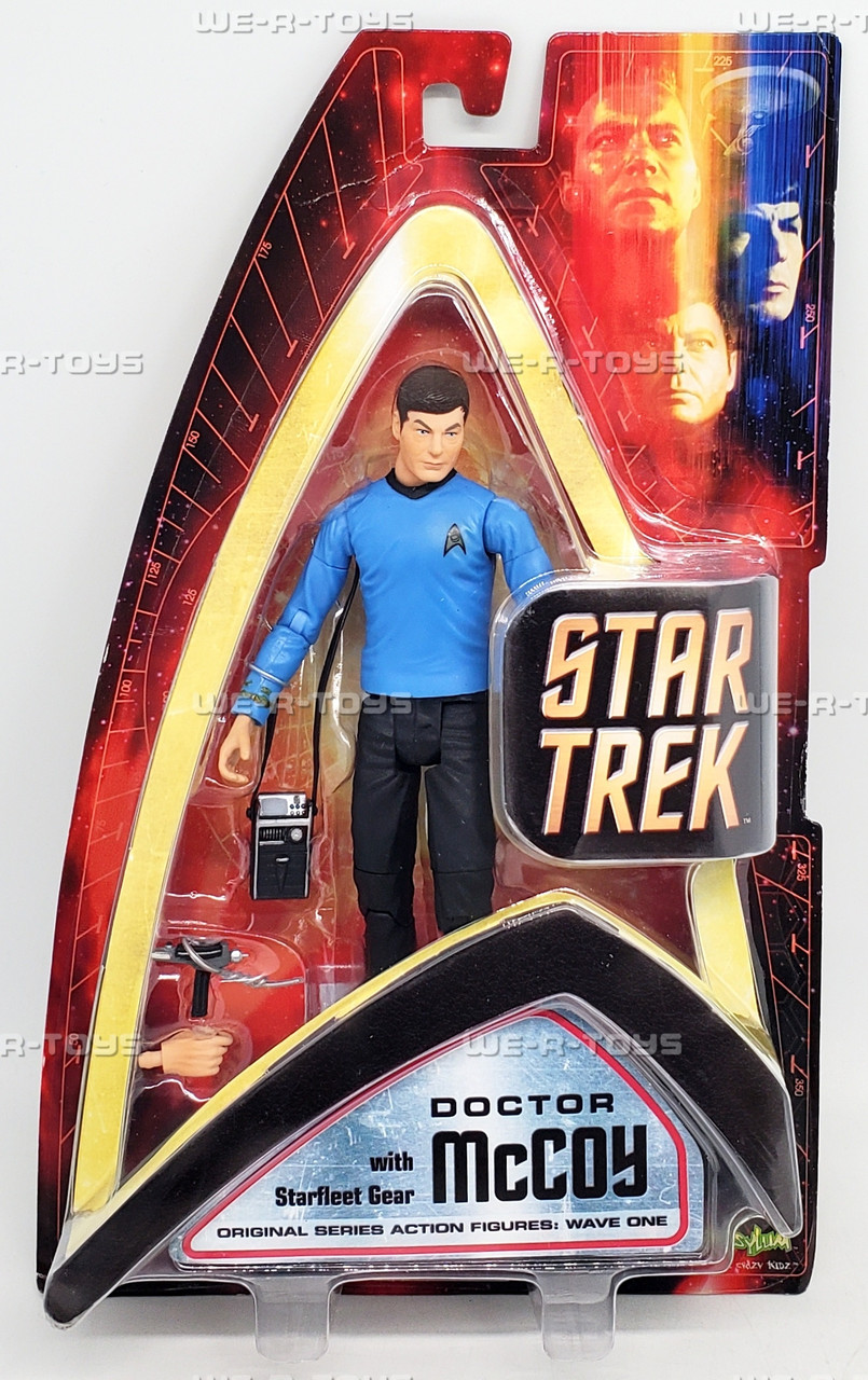Star Trek Doctor McCoy with Starfleet Gear Action Figure 2003 Art